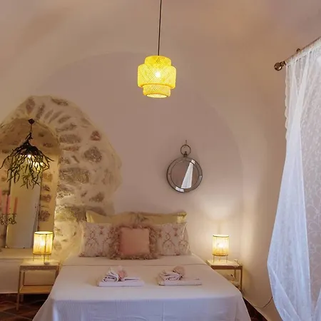 Iliana'S House - Spacious Cave House In The Center Of Areopolis Exterior photo