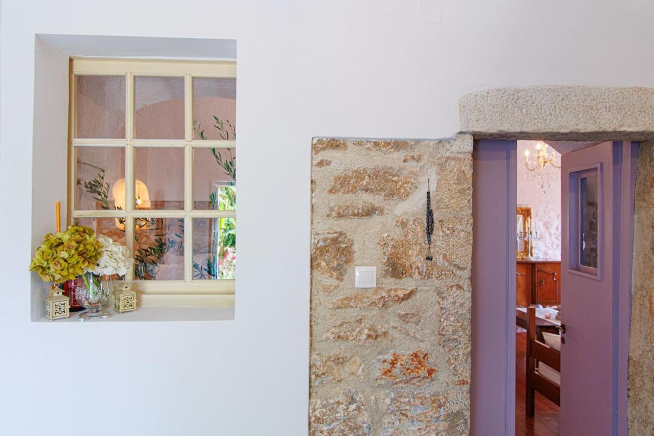 Iliana's House - Spacious Cave House In The Center Of Areopolis Apartment *